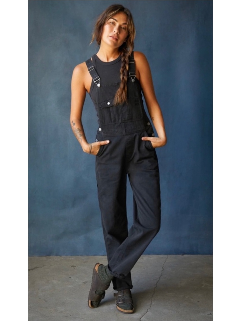Outerknown Voyager Denim Overalls Size M Black Carpenter Farmer Organic Cotton